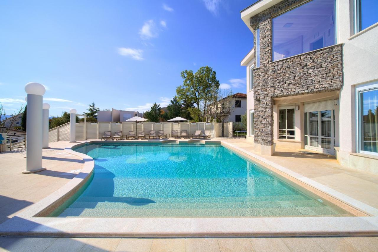 Villa Piano Pinezici  Exterior photo